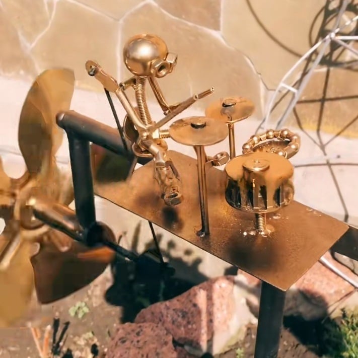 🔥Last Day 🥁Handmade Metal Rock Band Windmill🎁(Includes a 70cm bracket)